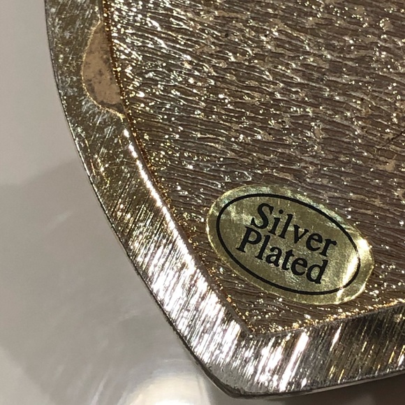 Vintage Silver Heart Candle Box - Picture 9 of 13